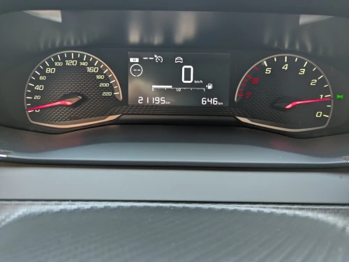 Peugeot 208 2023 Like 