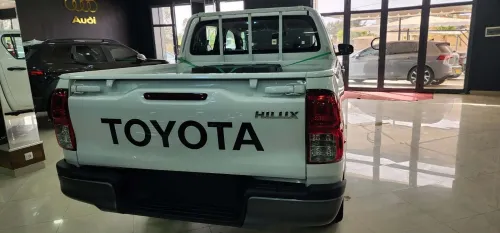 Toyota Hilux 2026 Slougi sud d'Afrique licence moujahid