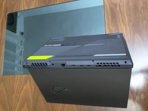 Asus ROG strix g15RM