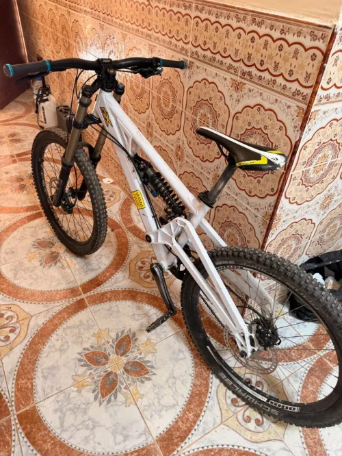 VTT mondraker