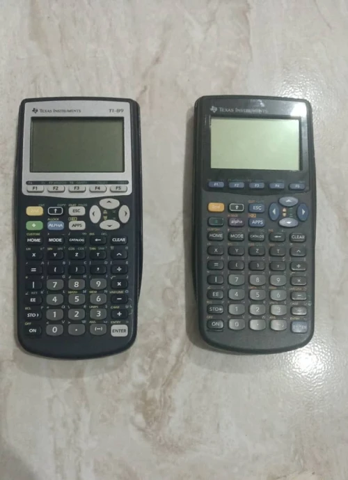 Texas Instruments TI-82 Stats et Ti-89