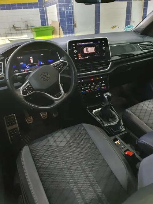 Volkswagen T-Roc 2023 R-Line 