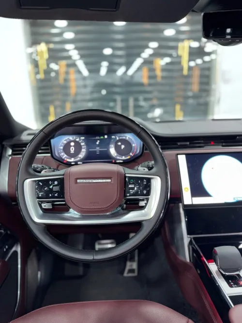 Land Rover Vogue 2025 Autobiography