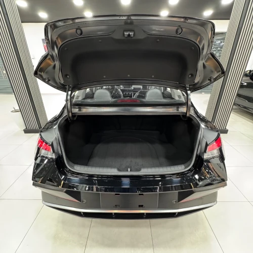Hyundai Elantra 2025 Full options