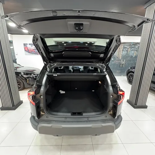Renault Duster 2026 Techno black editions