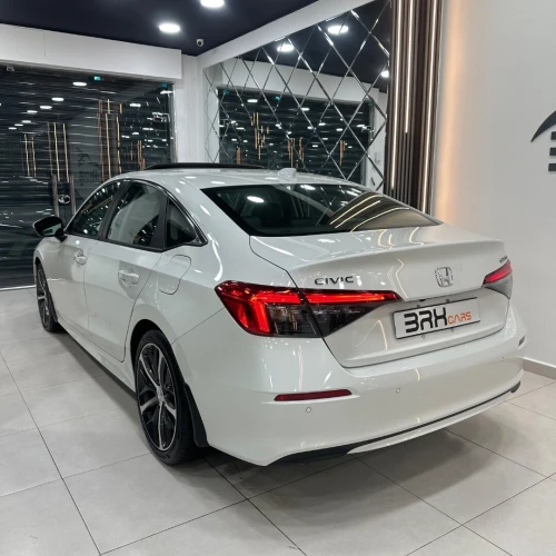 Honda Civic 2024 Touring