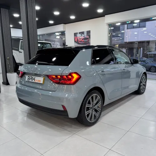 Audi A1 2024 Business Line