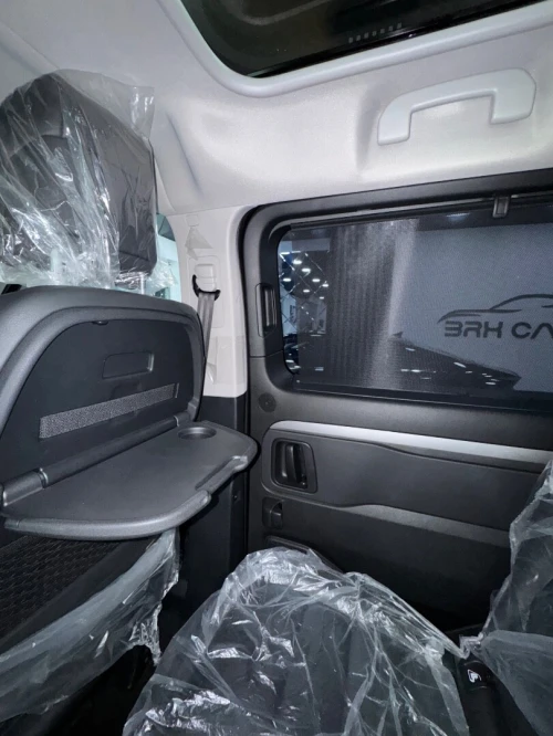 Peugeot Traveller 2026 Full options