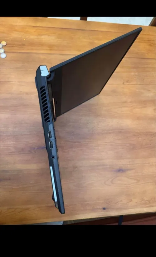 Asus ROG Strix scar 17 special edition 