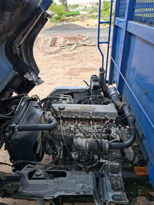 Isuzu super jombo 2015