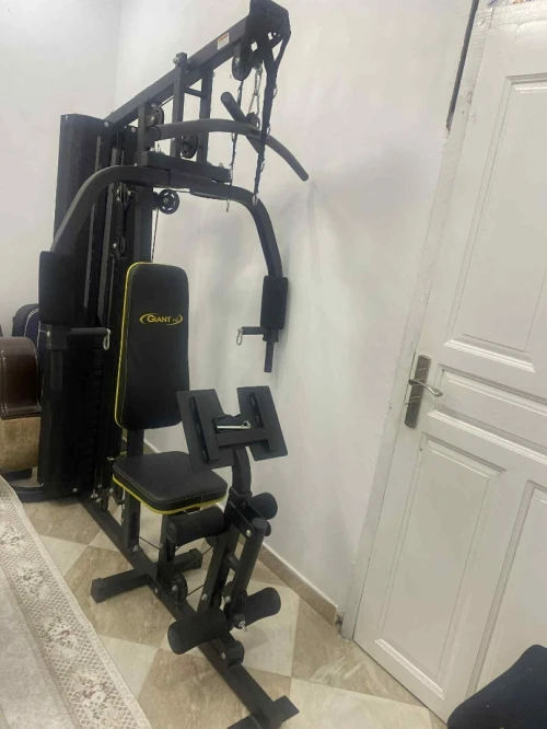 Press musculation giant fit