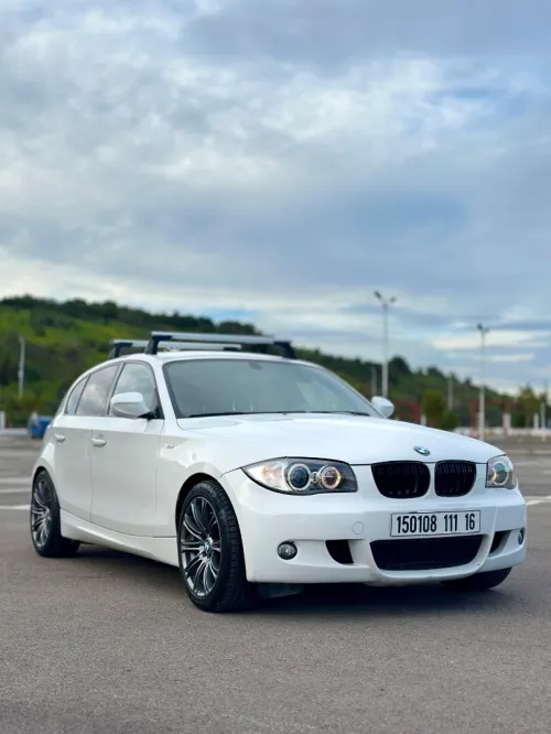 BMW Série 1 2011 