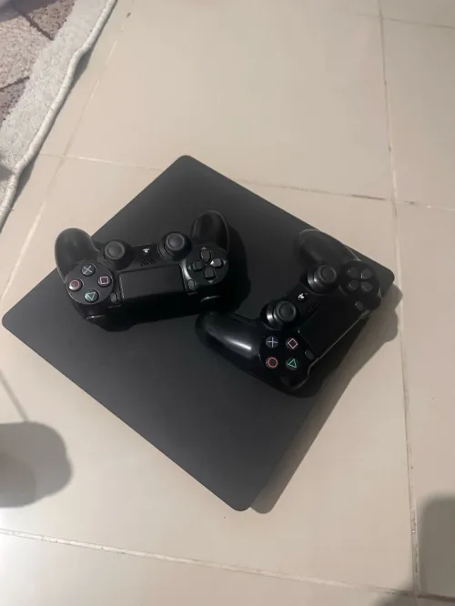 Ps4 a vendre 