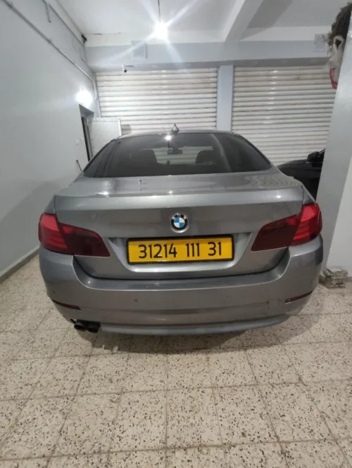 BMW F10 520D 2011 