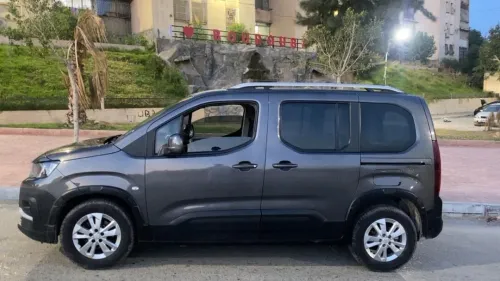 Peugeot Refter 2020 
