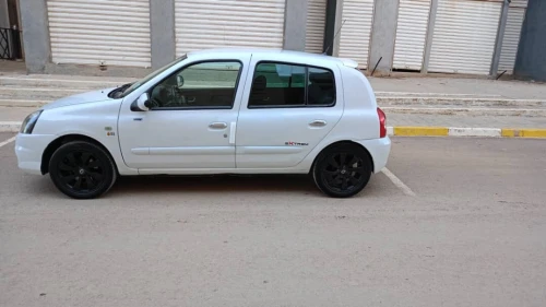 Renault Clio Campus 2011 Extreme