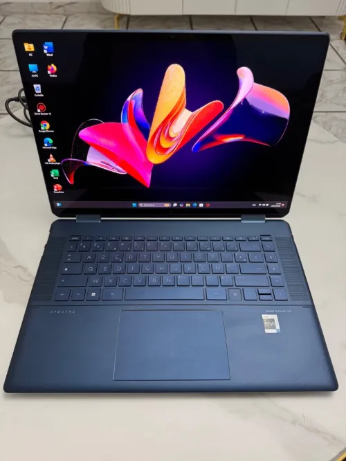 Pc hp 13 em génération, 32 gb la ram , 1000 gb mémoire , écran tactile 360 degrés, processeur i7 , 