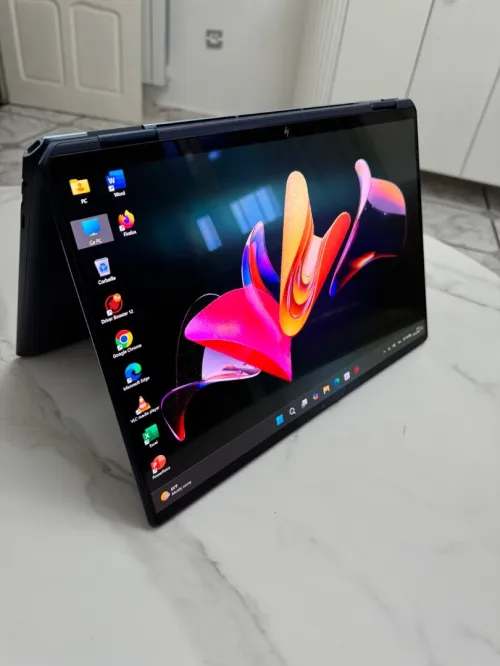 Pc hp 13 em génération, 32 gb la ram , 1000 gb mémoire , écran tactile 360 degrés, processeur i7 , 