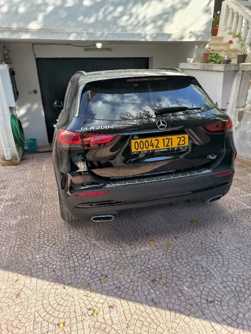 Mercedes GLA 2021 AMG