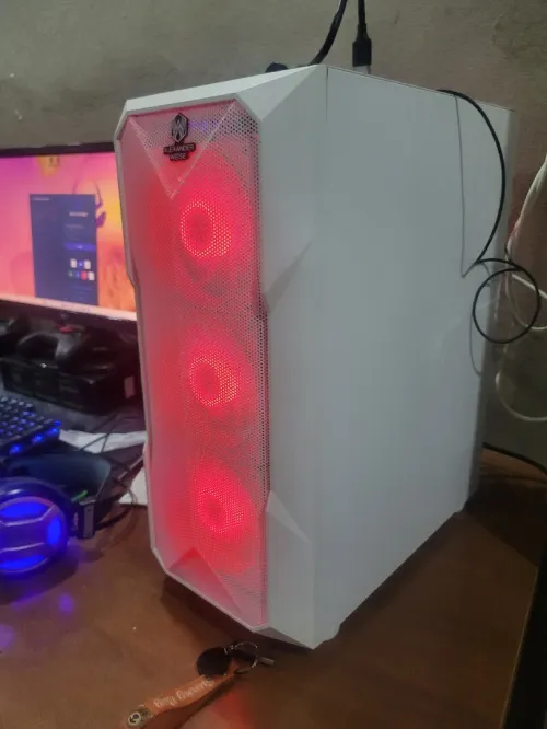 Pc gamer r5 5500 gtx 1660