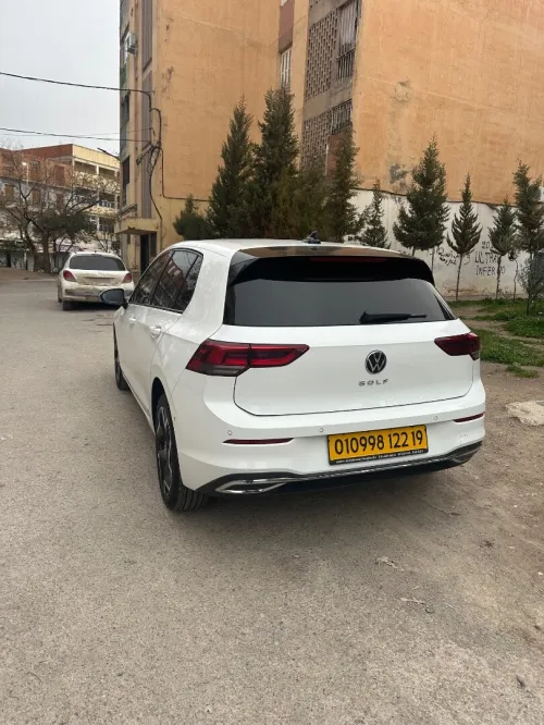 Volkswagen Golf 8 2022 Active