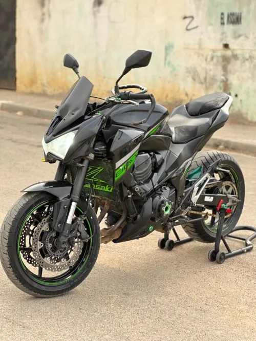 Kawazaki Z800r 2016