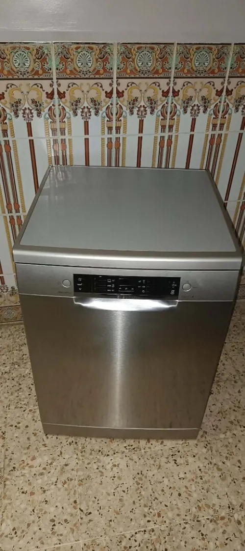 lave vaisselle bosch serie 4 silence plus