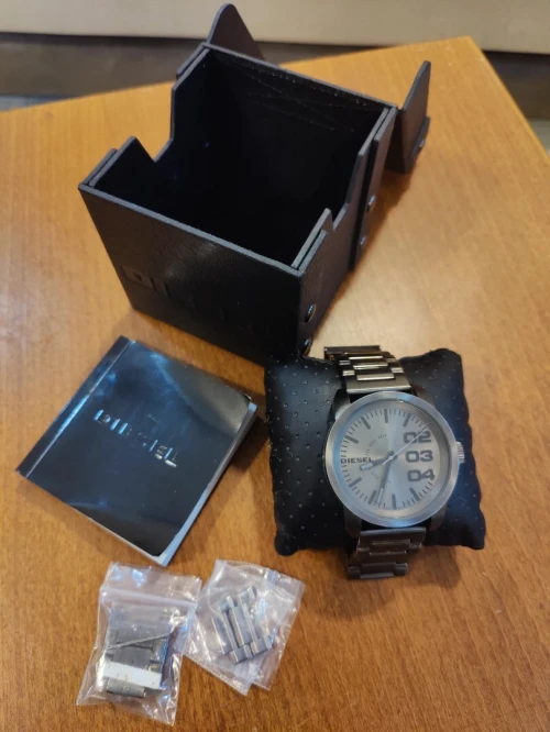 Montre diesel original
