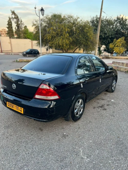 Nissan Sunny 2010 B10