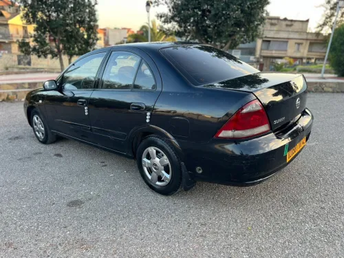 Nissan Sunny 2010 B10