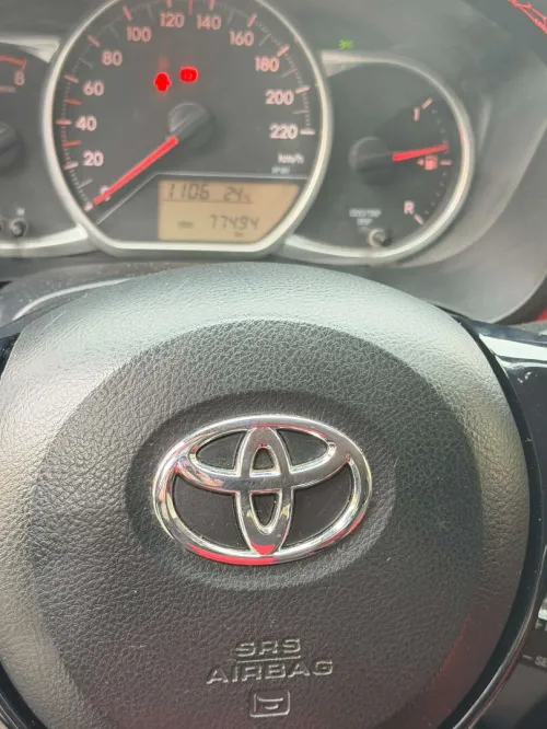 Toyota Yaris 2017 Red Edition