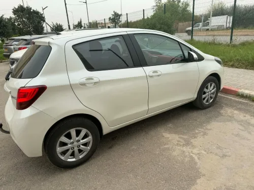 Toyota Yaris 2017 Red Edition