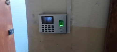 installation pointeuse et contrôle D'accès