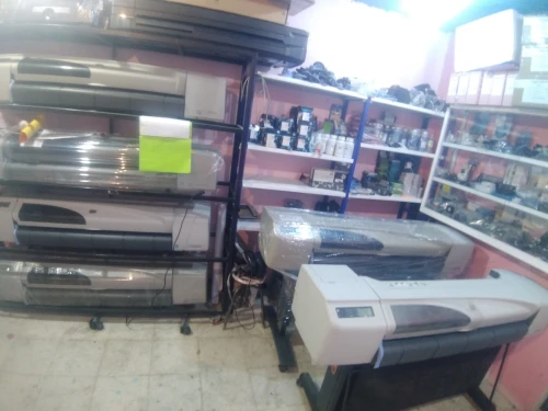 services de maintenance et dépannage Traceur hp