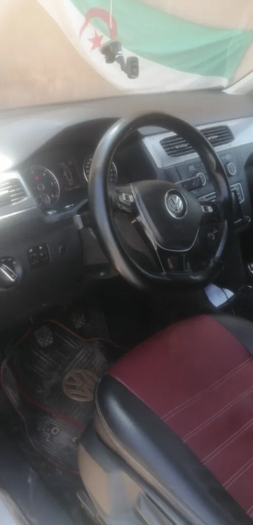 Volkswagen Caddy 2016 Bleumontion