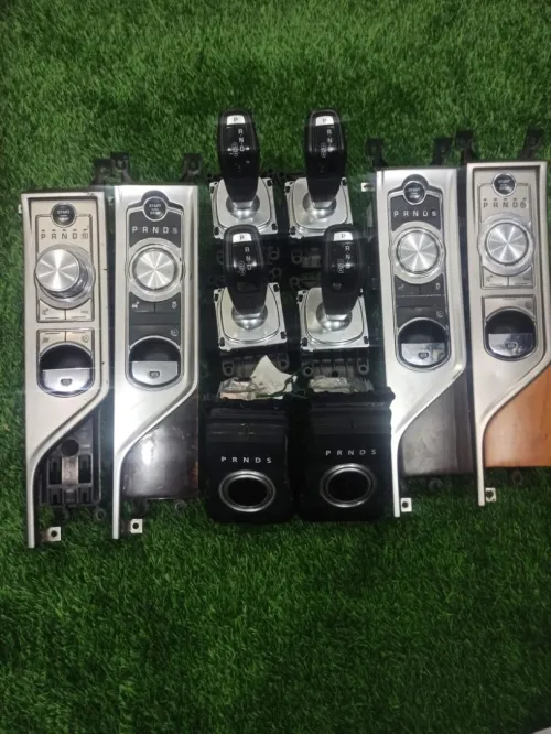  Land rover range rover sport Evoque jaguar xf f pace Freelander 2 Discovery  Casse Alger kouba  Mobile:  0557010575