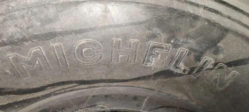 pneus MICHELIN 16.00 R20
