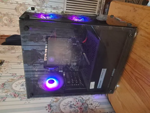 PC GAMER Ryzen 16 ram 512 ssd 450W