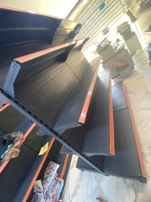 Rayonnage étagère supérette et magasin