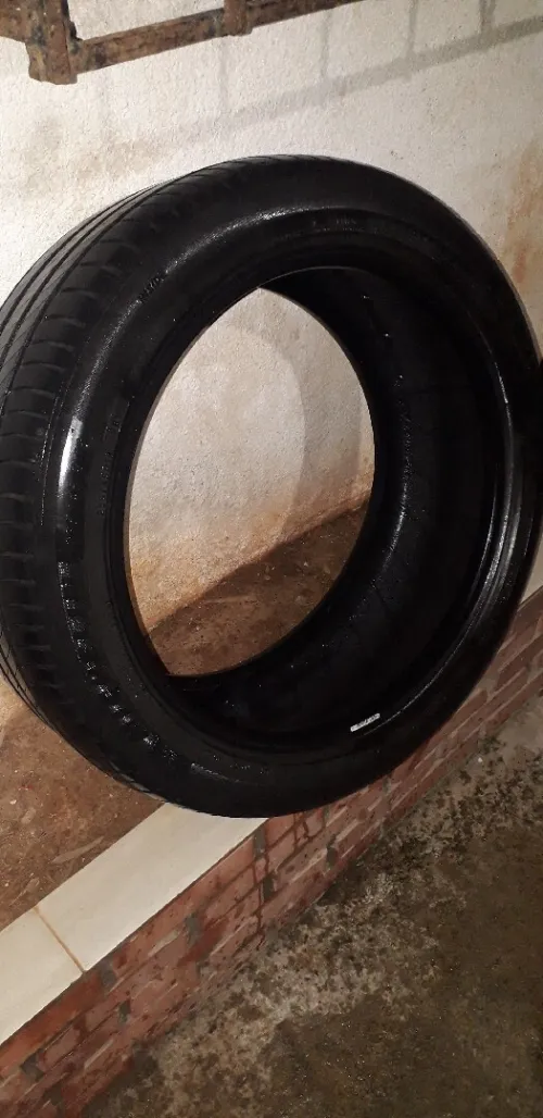 Pnus Michelin 235/45/R18