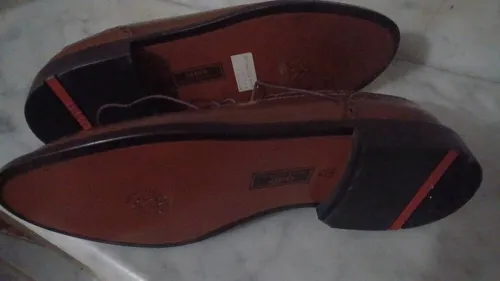 chaussures marques cuir