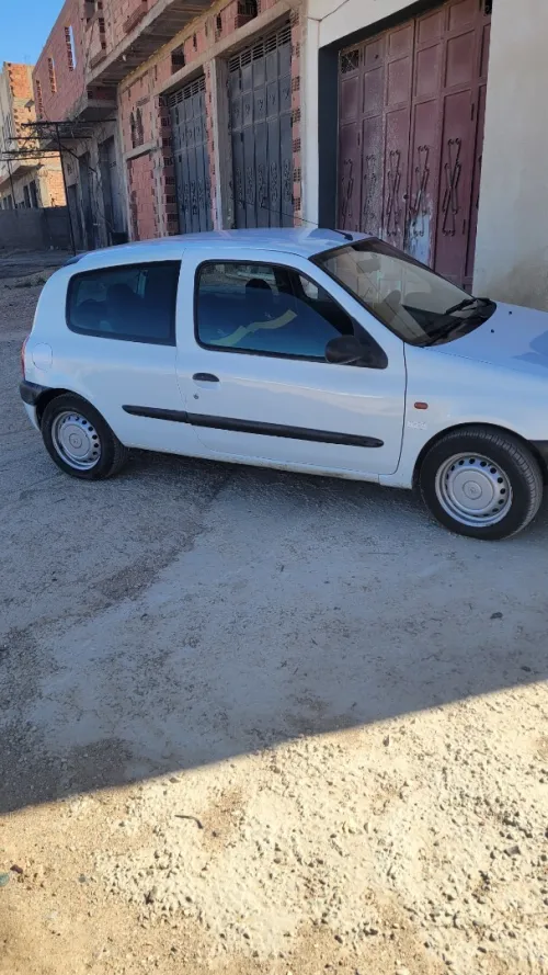Renault Clio 2 2001 Extreme