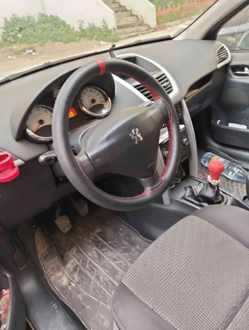 Peugeot 207 2010 16v 1.4