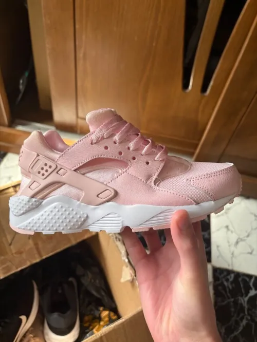 Nike huarache rose original pointure 37,5