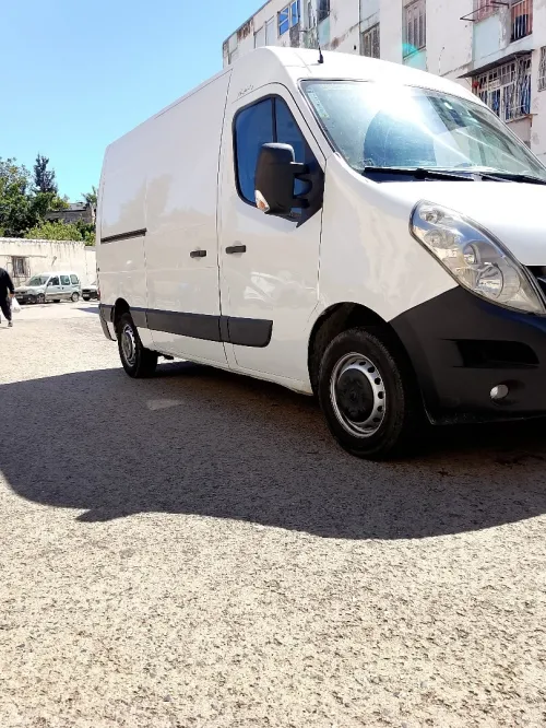 RENULt mASTER 2013