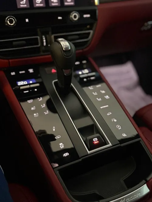 Porsche Macan T 2026 