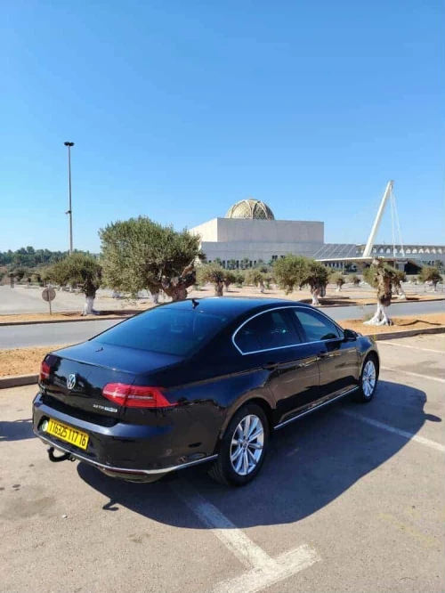 Location VW passat et van et min van pour délégation et entreprise vip