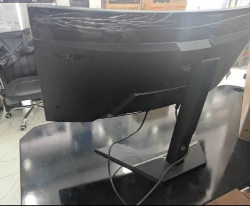 MOUNITEUR Gaming GIGABYTE