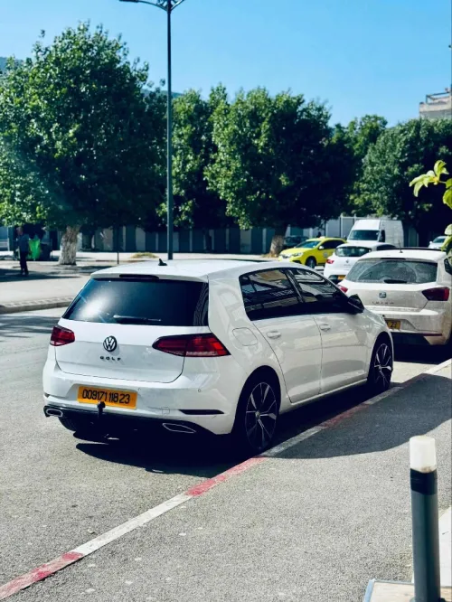 Volkswagen Golf 7 2018 Confortline