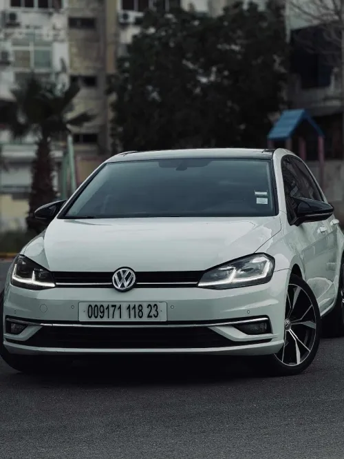 Volkswagen Golf 7 2018 Confortline